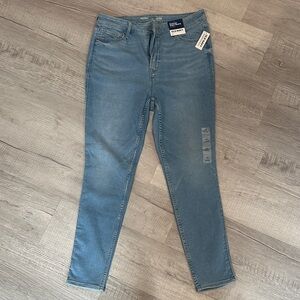 Old Navy Women's Light Blue Skinny Jeans